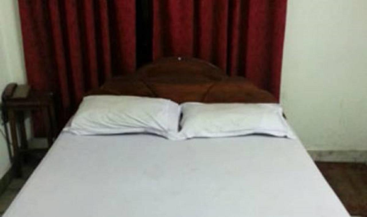 Hotel Boban Plaza Thiruvananthapuram Exterior foto